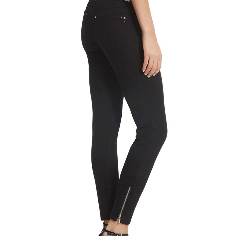White House Black Market Skimmer pant